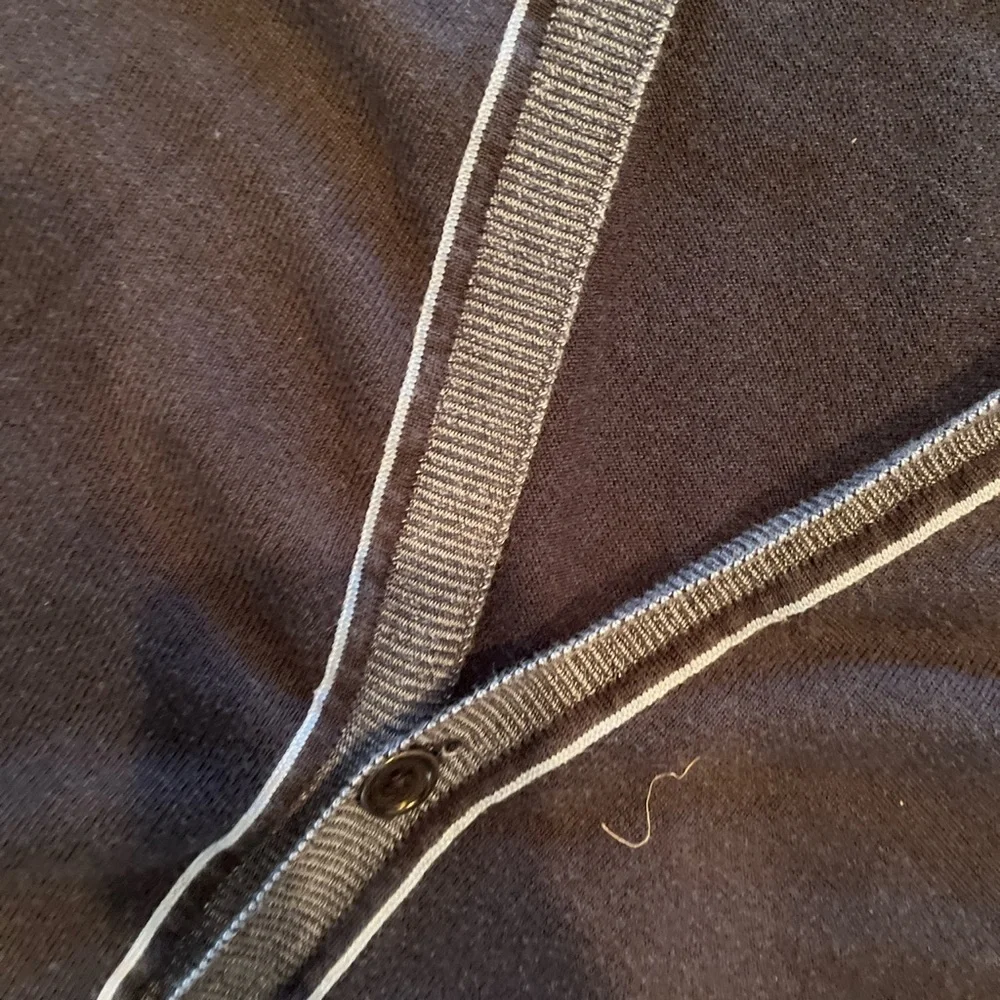 Perry Ellis Navy Blue Cardigan - Picture 2 of 4